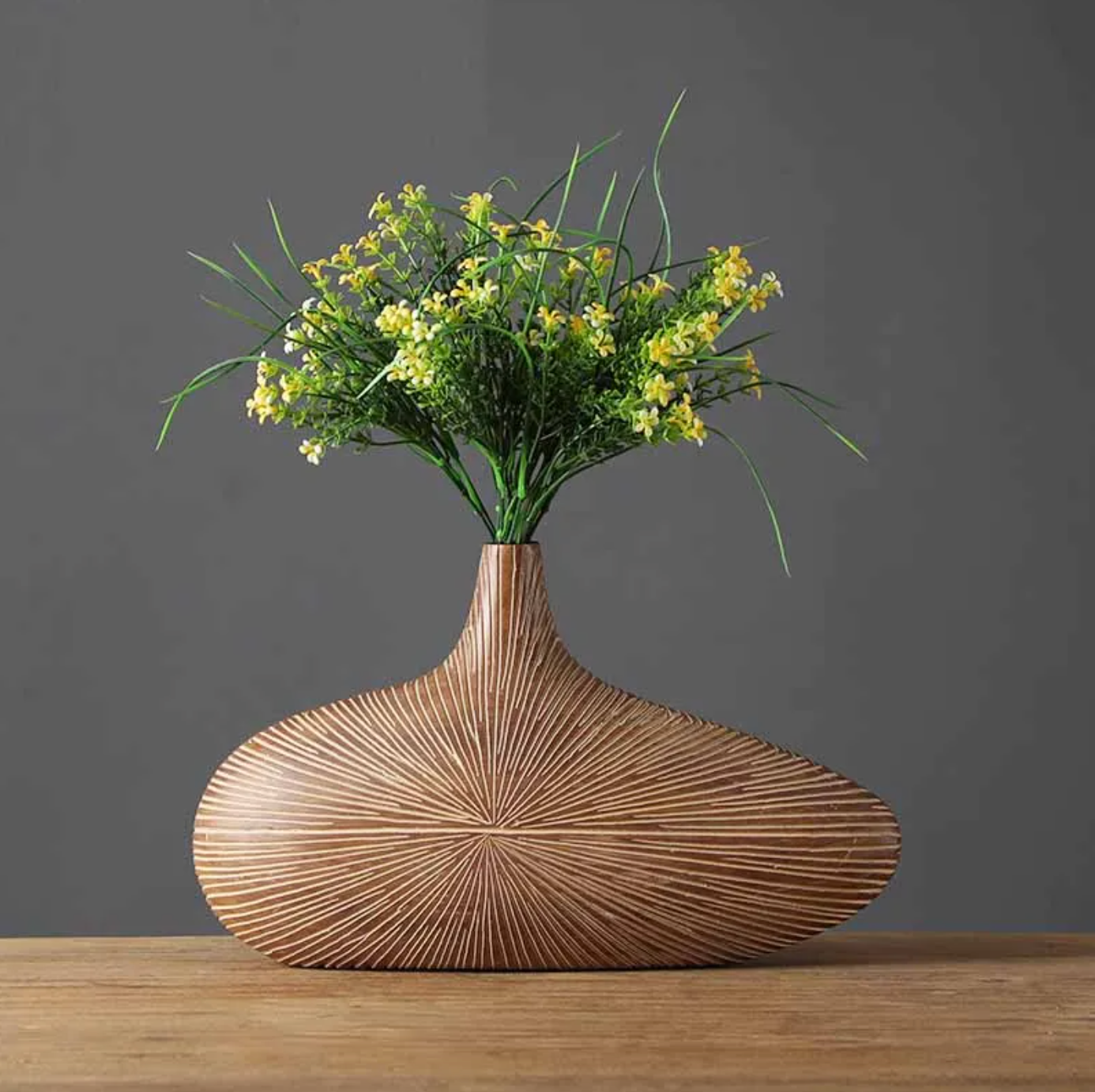Sahara Sculpted Vase BRECK + FOX