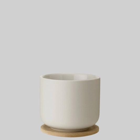 Theo cup, with coaster/lid - sand Studio Nordhaven