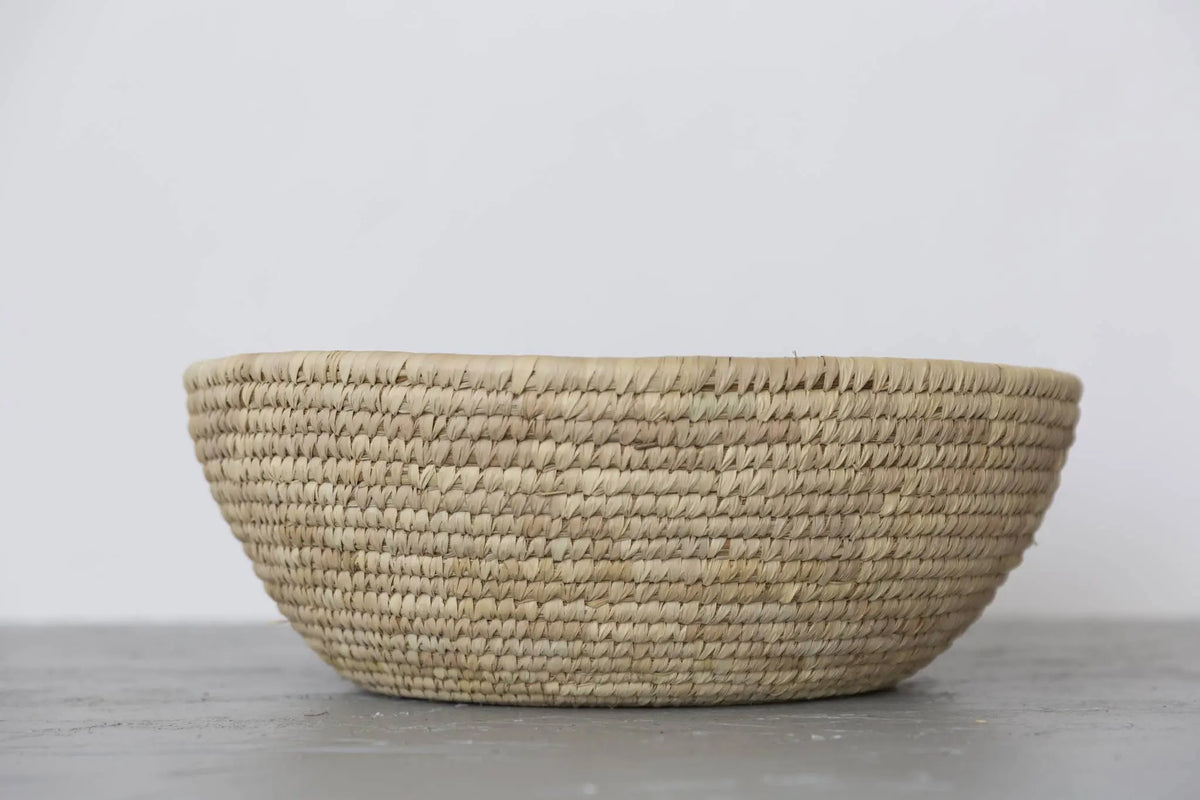 Decorative Round Bowl, palm leaf, extra large Will & Atlas