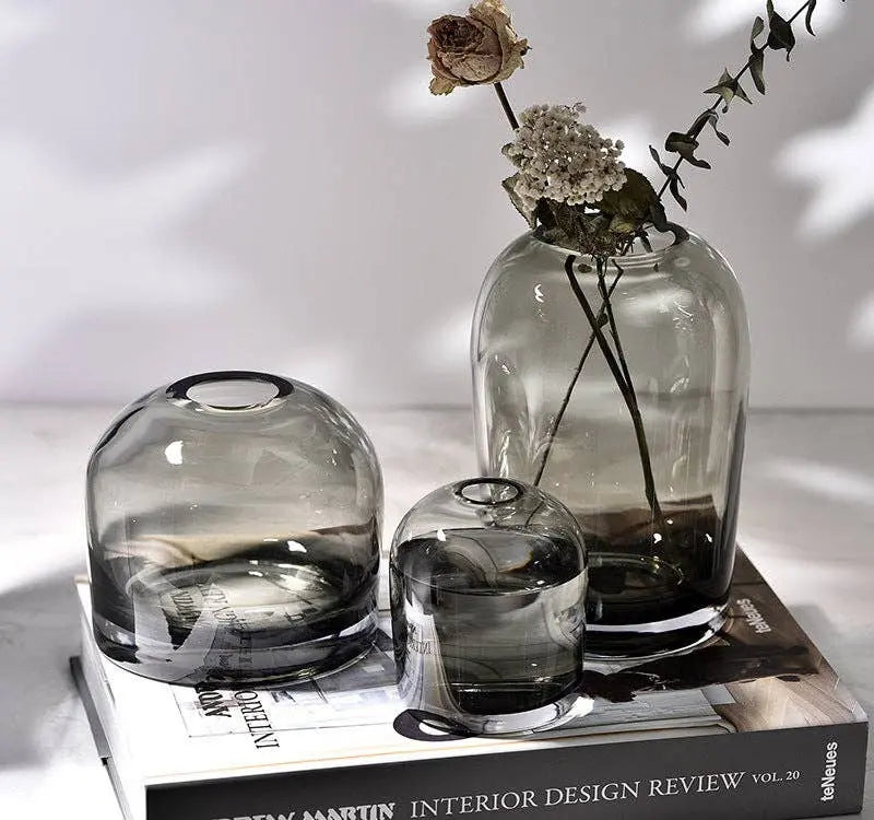 Wide Glass Vase BlakOutlet