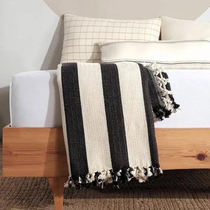 Minimalist 100% Cotton Throw Blankets Moa