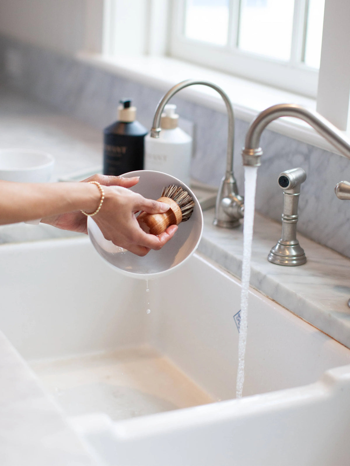 Bamboo Dish Scrubber L'AVANT Collective