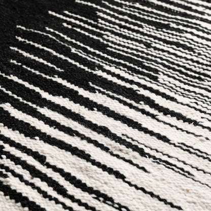 Tafza - taznakht kilim rug Benisouk