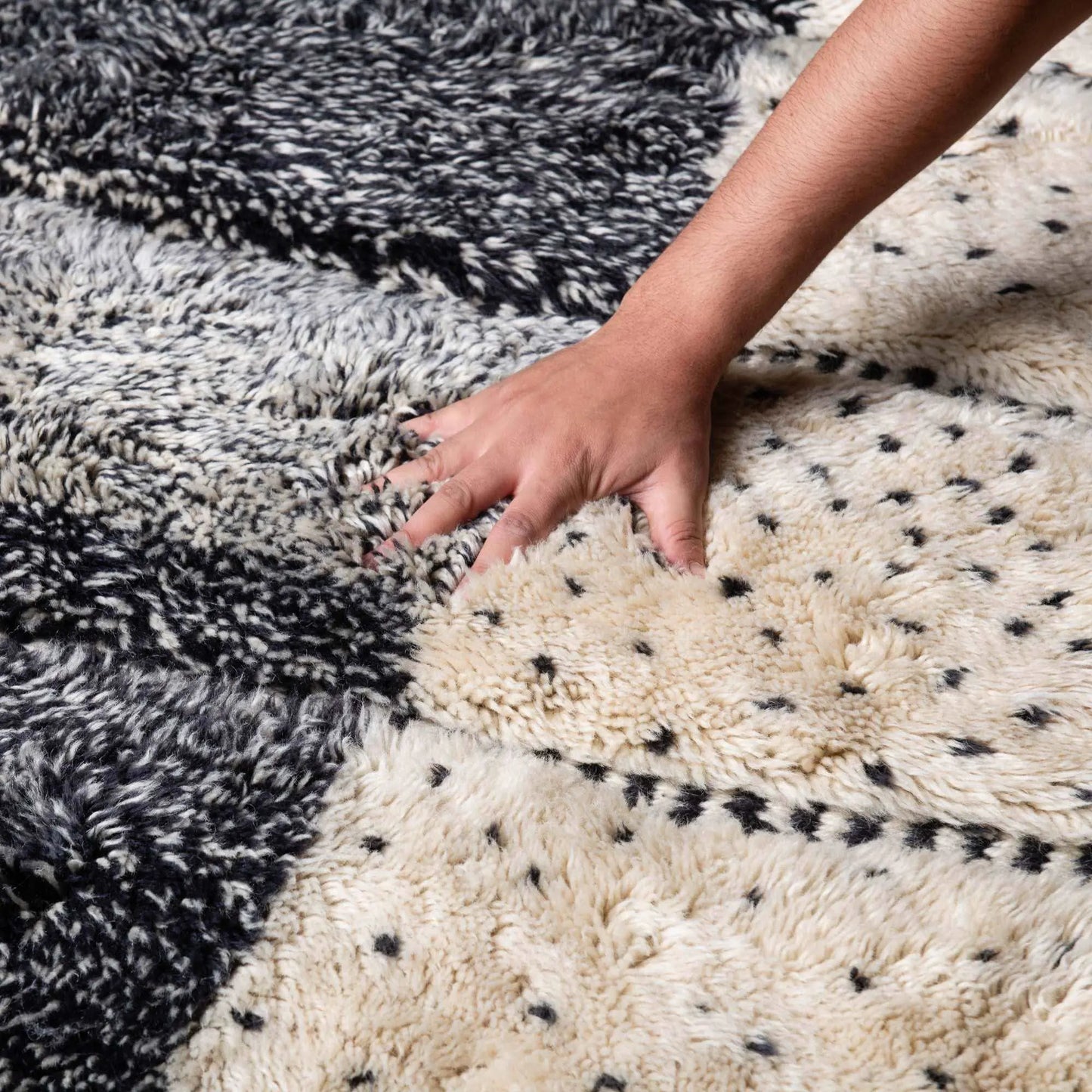 Walkway - Luxury Shag Moroccan Rug Benisouk
