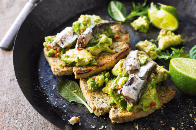 Regalis Conservas, Smoked Petit Sardines w/ Lemon - Home Crush