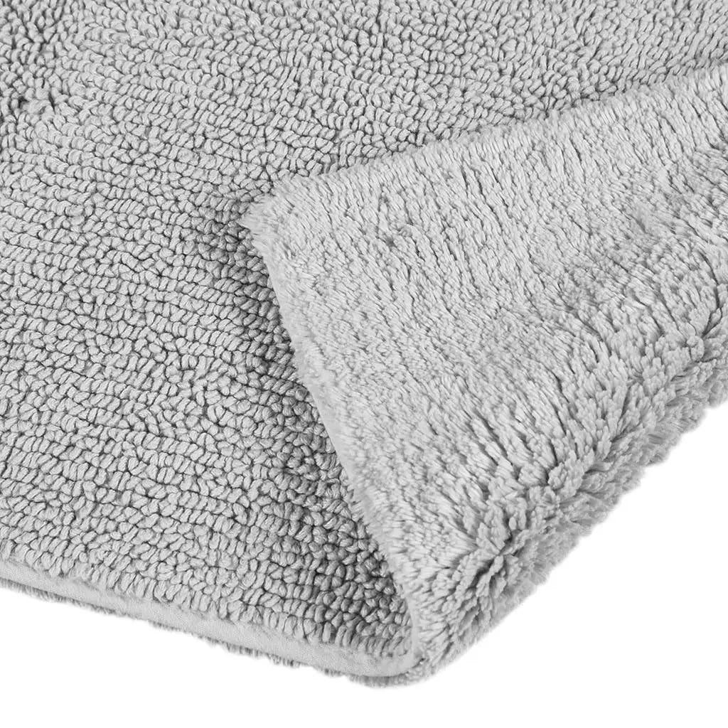Luxury Feather Touch Reversible Bath Rug, Grey Olliix