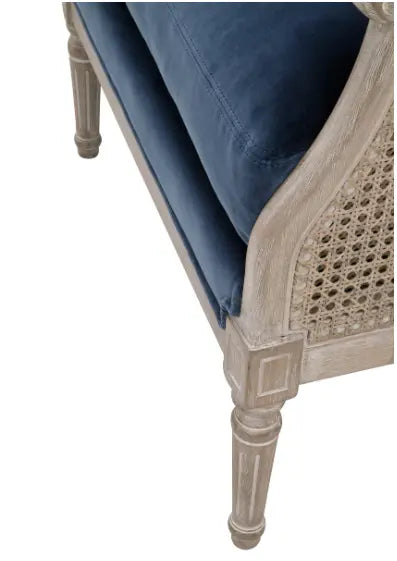 Churchill Club Chair Essentials
