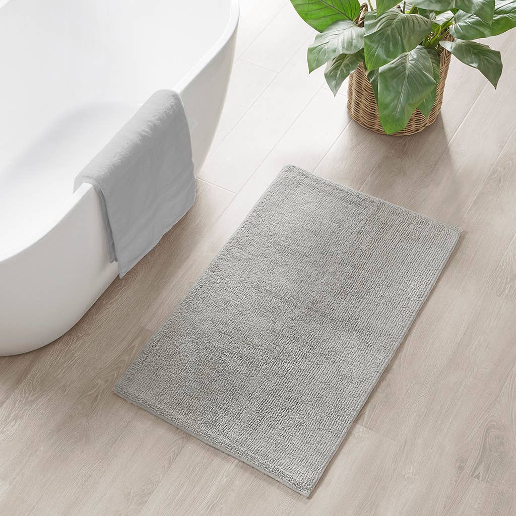 Luxury Feather Touch Reversible Bath Rug, Grey Olliix