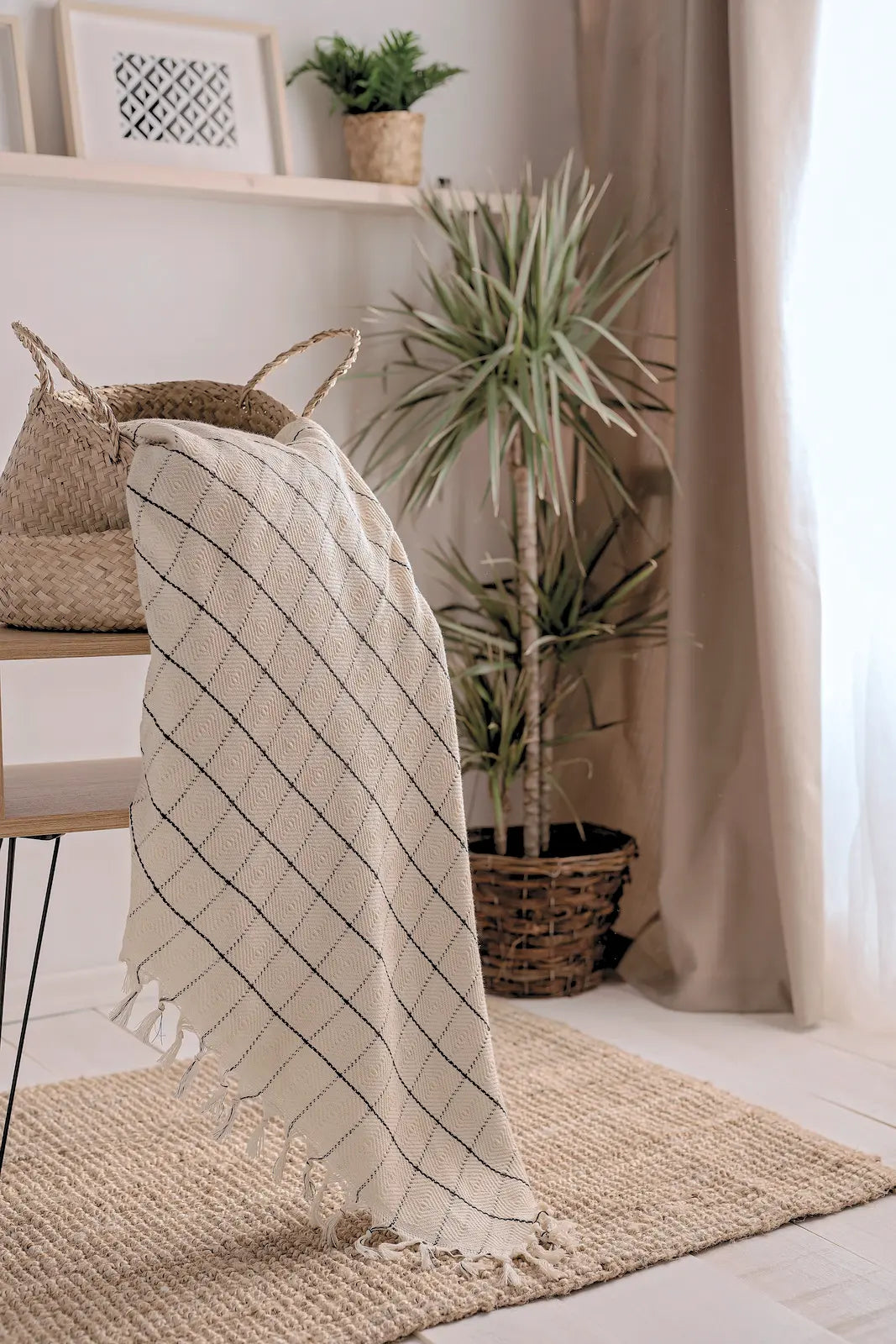 Minimalist 100% Cotton Throw Blankets Moa